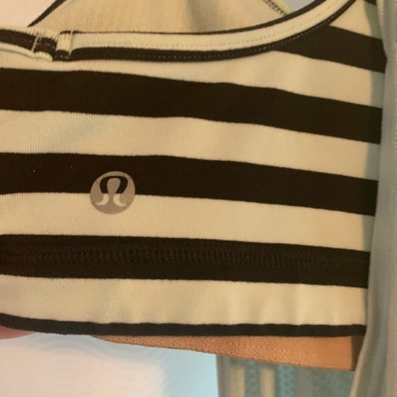 Lululemon No Limits Tank - Size 4 - Picture 4 of 4